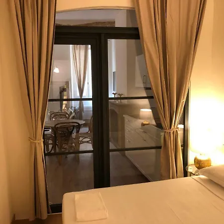 Апартаменты Maison D' Orange - Ponche *